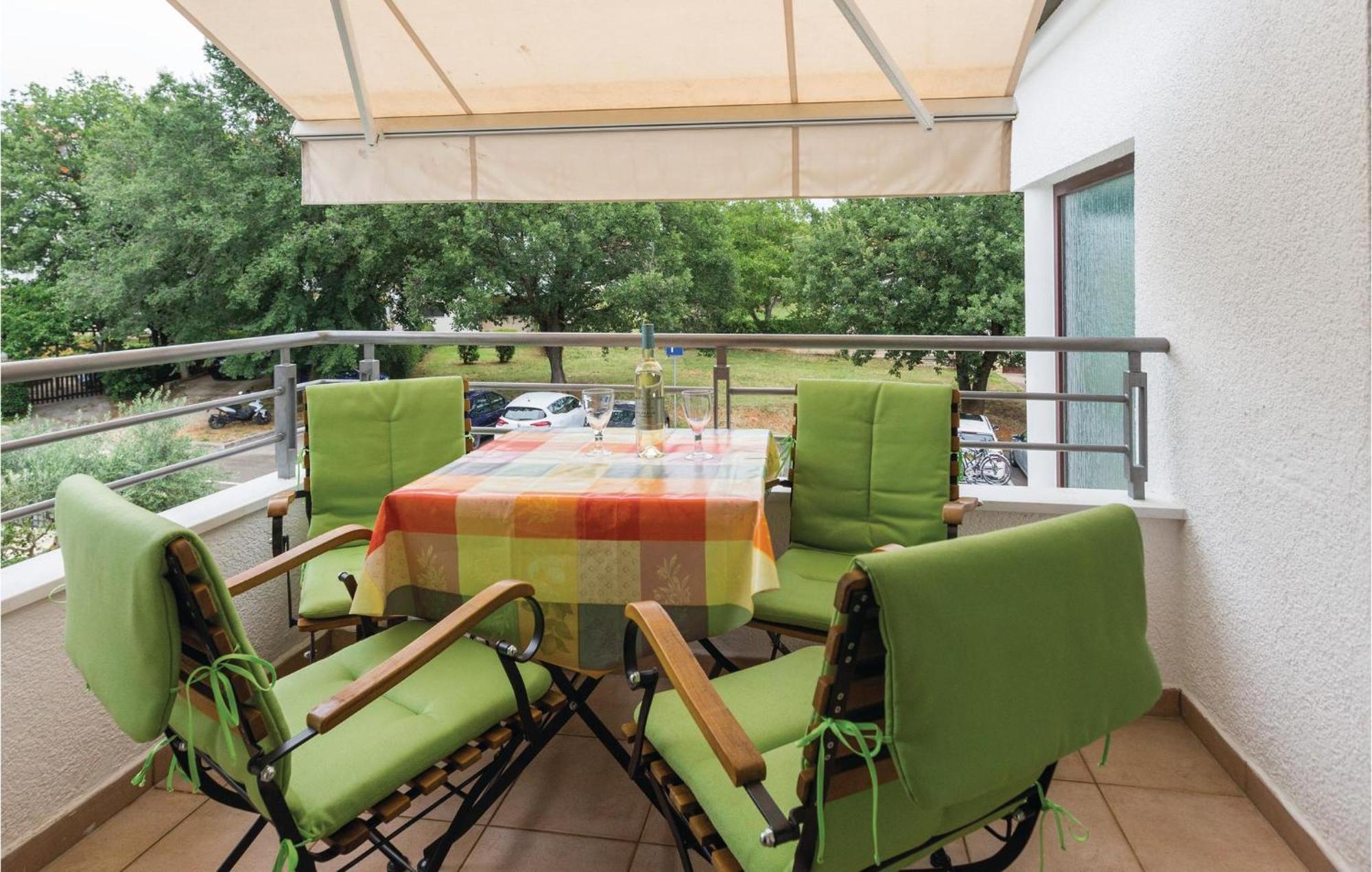 Gorgeous Apartment In Porec With Kitchen Экстерьер фото