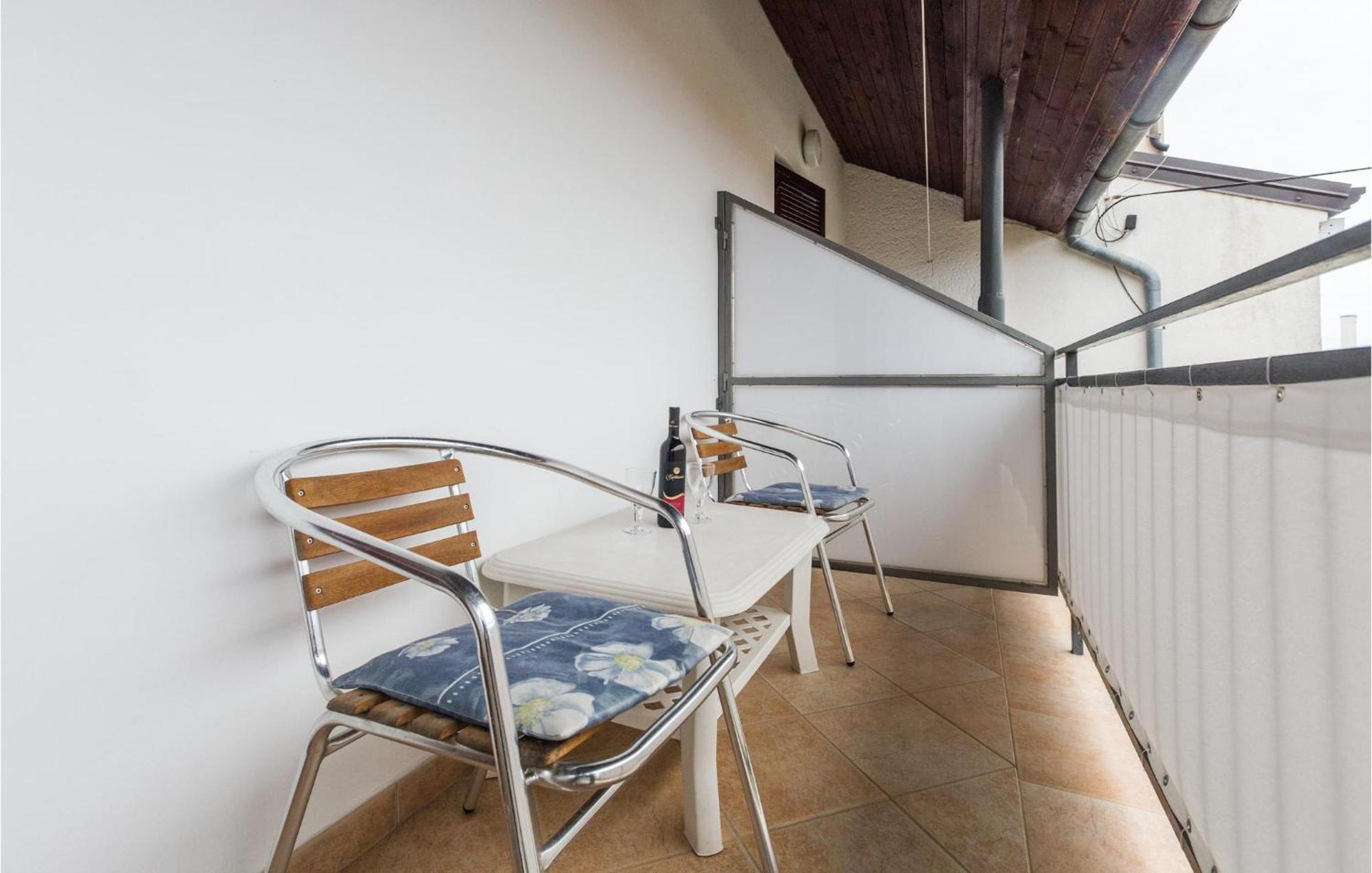 Gorgeous Apartment In Porec With Kitchen Экстерьер фото
