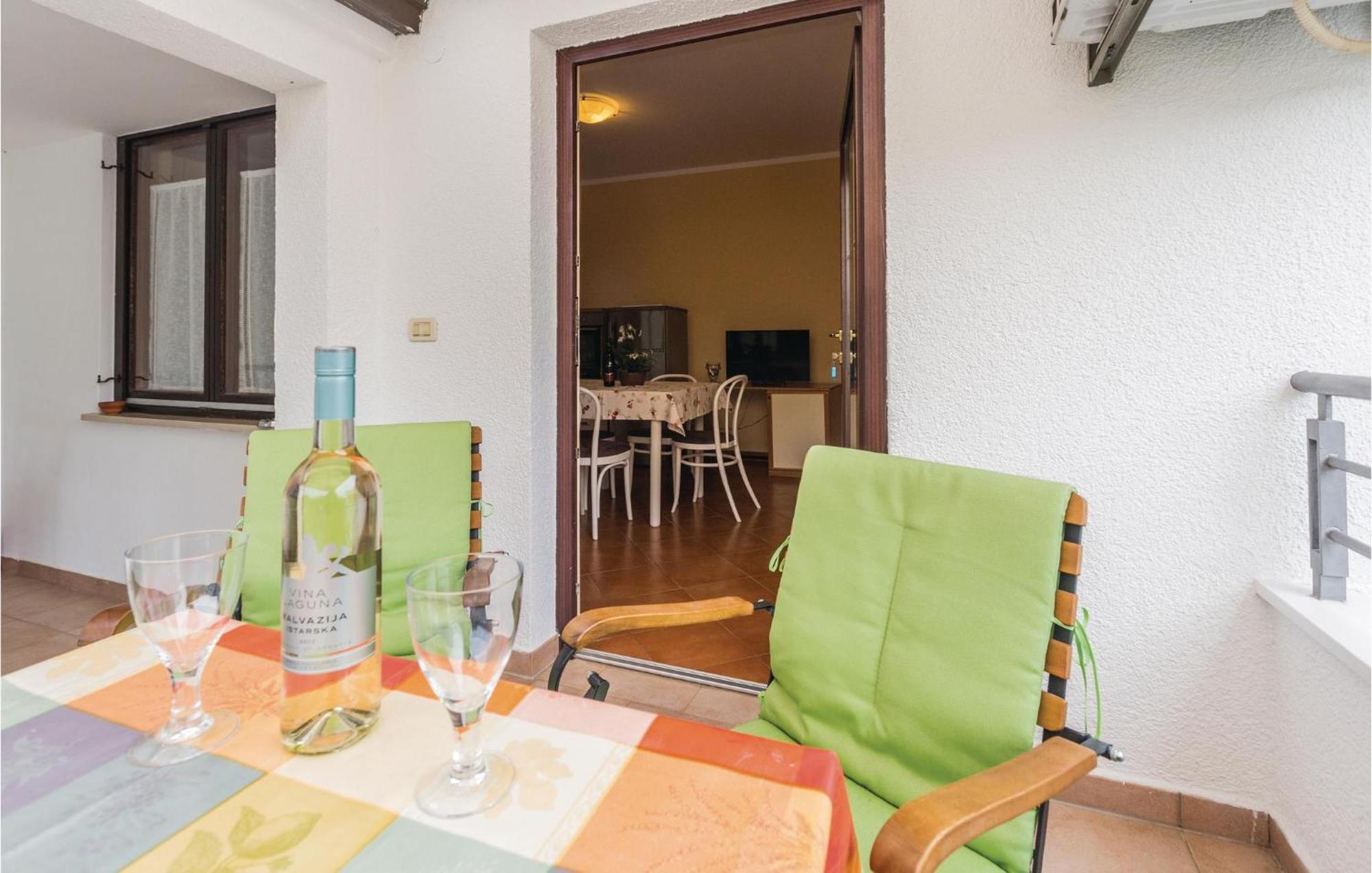Gorgeous Apartment In Porec With Kitchen Экстерьер фото